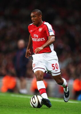 LONDON - SEPTEMBER 23:  Jay Simpson of Arsenal in action during the Carling Cup Third Round match between Arsenal and Sheffield United at the Emirates Stadium on September 23, 2008 in London, England.  (Photo by Phil Cole/Getty Images)