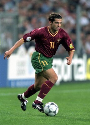 12 Jun 2000:  Sergio Conceicao of Portugal in action during the European Championships 2000 group match against England at the Philips Stadium in Eindhoven, Holland.  Portugal won the match 3-2. \ Mandatory Credit: Ben Radford /Allsport