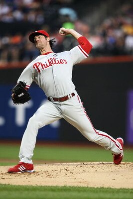 NEW YORK - JUNE 10:  Cole Hamels #35 of the Philadelphia Phillies pitches against the New York Mets during their game on June 10, 2009 at Citi Field in the Flushing neighborhood of the Queens borough of New York City.  (Photo by Al Bello/Getty Images)
