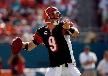 MIAMI - DECEMBER 30:  Quarterback Carson Palmer #9 of the Cincinnati Bengals throws a pass against the Miami Dolphins at Dolphin Stadium on December 30, 2007 in Miami, Florida. The Bengals defeated the Dolphins 38-25.  (Photo by Doug Benc/Getty Images)