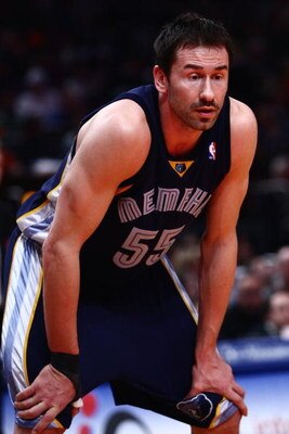 NEW YORK - JANUARY 23:  Marko Jaric #55 of the Memphis Grizzlies looks on during the game against the New York Knicks at Madison Square Garden January 23, 2009 in New York City. NOTE TO USER: User expressly acknowledges and agrees that, by downloading and