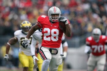 COLUMBUS, OH - NOVEMBER 22: Chris Wells #28 of the Ohio State Buckeyes carries the ball during the Big Ten Conference game against the Michigan Wolverines at Ohio Stadium on November 22, 2008 in Columbus, Ohio.  (Photo by Andy Lyons/Getty Images)