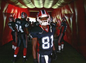 ORCHARD PARK, NY - OCTOBER 1:  Peerless Price #81 of the Buffalo Bills waits to be introduced prior to playing the Minnesota Vikings on October 1, 2006 at Ralph Wilson Stadium in Orchard Park, New York.  (Photo by Rick Stewart/Getty Images)