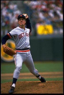 DETROIT TIGERS PITCHER FRANK TANANA WINDS UP TO PITCH DURING THE TIGERS VERSUS OAKLAND A''S GAME AT THE OAKLAND COLISEUM IN OAKLAND, CALIFORNIA. MANDATORY CREDIT: OTTO GREULE/ALLSPOR