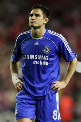 LIVERPOOL, UNITED KINGDOM - MAY 01:  Frank Lampard of Chelsea looks dejected after his team lost the UEFA Champions League semi final second leg match between Liverpool and Chelsea at Anfield on May 1, 2007 in Liverpool, England.  (Photo by Mark Thompson/