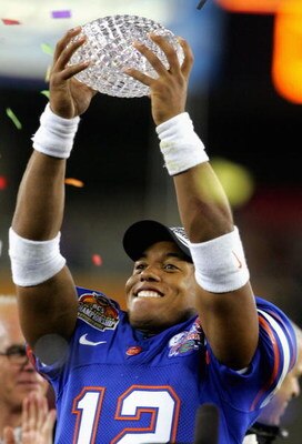GLENDALE, AZ - JANUARY 08:  Quarterback Chris Leak #12 of the Florida Gators holds up the BCS Championship trophy after defeating the Ohio State Buckeyes 41-14 during the 2007 Tostitos BCS National Championship Game at the University of Phoenix Stadium on