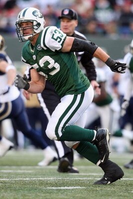 EAST RUTHERFORD, NJ - NOVEMBER 09: Cody Spencer #53 of the New York Jets runs against the St. Louis Rams at Giants Stadium on November 9, 2008 in East Rutherford, New Jersey. (Photo by Nick Laham/Getty Images) 