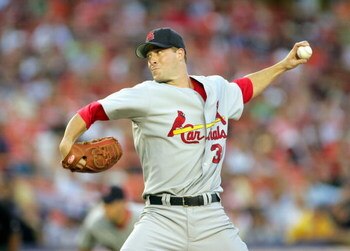 NEW YORK CITY, NEW YORK - AUGUST 23:  Mark Mulder #30 of the St. Louis Cardinals pitches against the New York Mets at Shea Stadium on August 23, 2006 in New York City.  (Photo by Ezra Shaw/Getty Images)
