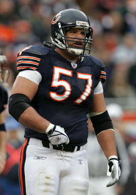 CHICAGO - DECEMBER 17: Center Olin Kreutz #57 of the Chicago Bears is seen on the field against the Tampa Bay Buccaneers December 17, 2006 at Soldier Field in Chicago, Illinois. The Bears won 34-31 in overtime. (Photo by Jonathan Daniel/Getty Images)