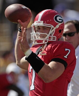 BATON ROUGE, LA - OCTOBER 25:  Matthew Stafford #7 of the Georgia Bulldogs warms up prior to their football game against the LSU Tigers at Tiger Stadium on October 25, 2008 in Baton Rouge, Louisiana.  (Photo by Dave Martin/Getty Images)