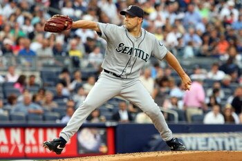 NEW YORK - JULY 01:  Jarrod Washburn #56 of the Seattle Mariners pitches against the New York Yankees on July 1, 2009 at Yankee Stadium in the Bronx borough of New York City.  (Photo by Jim McIsaac/Getty Images)