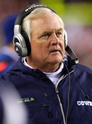 LANDOVER, MD - NOVEMBER 16: Head coach Wade Phillips of the Dallas Cowboys looks on as his team plays the Washington Redskins on November 16, 2008 at FedEx Field in Landover, Maryland. (Photo by Jim McIsaac/Getty Images) 