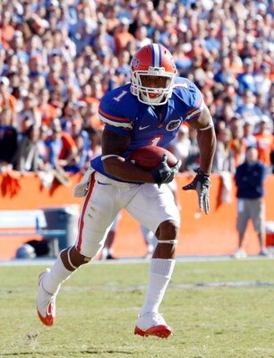 GAINESVILLE, FL - NOVEMBER 22:  Percy Harvin #1 of the Florida Gators runs for a touchdown during the game against the Citadel Bulldogs at Ben Hill Griffin Stadium on November 22, 2008 in Gainesville, Florida.  (Photo by Sam Greenwood/Getty Images)