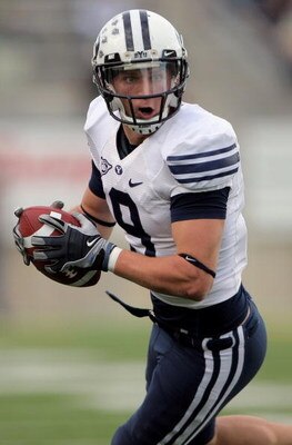 FORT COLLINS, CO - NOVEMBER 01:  Austin Collie #9 of the Brigham Young Cougars makes a pass reception against the Colorado State Rams at Sonny Lubick Field at Hughes Stadium on November 1, 2008 in Fort Collins, Colorado. BYU defeated CSU 45-52.  (Photo by
