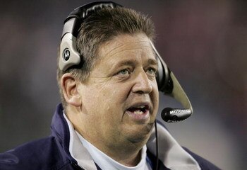 JACKSONVILLE, FLORIDA - FEBRUARY 06:  Offensive coordinator Charlie Weis of the New England Patriots on the sidelines against the Philadelphia Eagles during Super Bowl XXXIX at Alltel Stadium on February 6, 2005 in Jacksonville, Florida. The Patriots defe