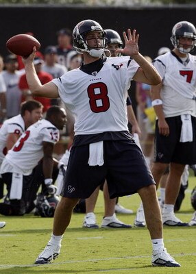 HOUSTON - JULY 31: Quarterback Matt Schaub #8 throws a pass during the first practice of training camp on July 31, 2009 in Houston, Texas.  (Photo by Bob Levey/Getty Images)