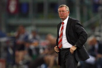 ROME - MAY 27:  Sir Alex Ferguson manager of Manchester United looks on during the UEFA Champions League Final match between Barcelona and Manchester United at the Stadio Olimpico on May 27, 2009 in Rome, Italy.  (Photo by Alex Livesey/Getty Images)