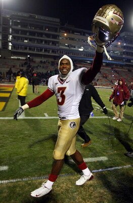 COLLEGE PARK, MD - NOVEMBER 22:  Myron Rolle #3 of the Florida State Seminoles walks off the field after defeating the Maryland Terrapins on November 22, 2008 at Byrd Stadium in College Park, Maryland.  (Photo by Jim McIsaac/Getty Images)