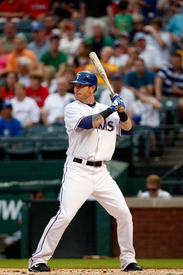 ARLINGTON, TX - JULY 27:  Right fielder Josh Hamilton #32 of the Texas Rangers on July 27, 2009 at Rangers Ballpark in Arlington, Texas.  (Photo by Ronald Martinez/Getty Images)