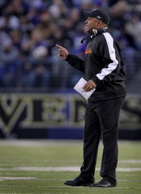 BALTIMORE - NOVEMBER 11:  Head coach Marvin Lewis leads the Cincinnati Bengals against the Baltimore Ravens at M&T Bank Staduim November 11, 2007 in Baltimore, Maryland. Cincinnati defeated Baltimore 21-7.  (Photo by Doug Pensinger/Getty Images)