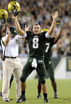 TAMPA, FL - SEPTEMBER 12: Quarterback Matt Grothe #8 of the University of South Florida Bulls celebrates a touchdown against the Kansas University Jayhawks at Raymond James Stadium on September 12, 2008 in Tampa, Florida. (Photo by Al Messerschmidt/Getty