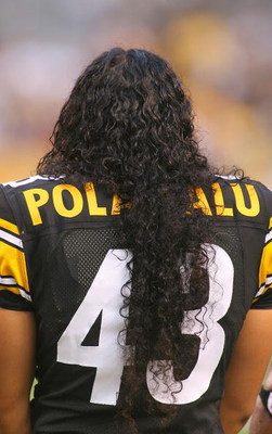PITTSBURGH - AUGUST 13: Troy Polamalu #43 of the Pittsburgh Steelers stands during the National Anthem prior to a preseason NFL game against the Arizona Cardinals on August 13, 2009 at Heinz Field in Pittsburgh, Pennsylvania. (Photo by Rick Stewart/Gett