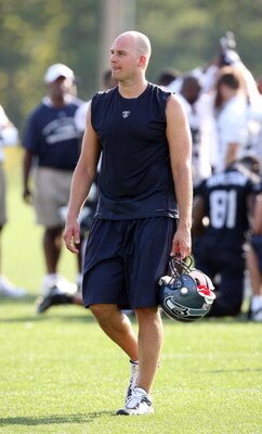 RENTON, WA - JULY 31:  Quarterback Matt Hasselbeck #8 looks on during training camp at the Seahawks training facility on July 31, 2009 in Renton, Washington. (Photo by Otto Greule Jr/Getty Images)