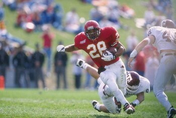 12 Oct 1996:  Running back Troy Davis of the Iowa State Cyclones carries the football during the Cyclones 24-21 loss to the Texas A&M Aggies at Cyclone Stadium in Ames, Iowa. Mandatory Credit: Stephen Dunn  /Allsport