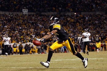PITTSBURGH - JANUARY 18:  Limas Sweed #14 of the Pittsburgh Steelers can't make the catch on a deep pass against the Baltimore Ravens during the AFC Championship game on January 18, 2009 at Heinz Field in Pittsburgh, Pennsylvania.  (Photo by Streeter Leck