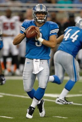 DETROIT, MI - AUGUST 15: Quarterback Matthew Stafford #9 of the Detroit Lions drops back to pass the football against the Atlanta Falcons at Ford Field on August 15, 2009 in Detroit, Michigan. The Lions defeated the Falcons 27-26. (Photo by Scott Boehm/Ge