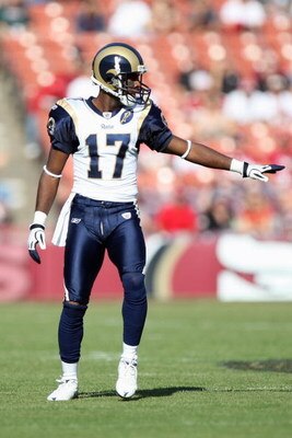 SAN FRANCISCO - NOVEMBER 16:  Donnie Avery #17 of the St. Louis Rams looks on during the game against the San Francisco 49ers on November 16, 2008 at Candlestick Park in San Francisco, California. (Photo by Jed Jacobsohn/Getty Images)