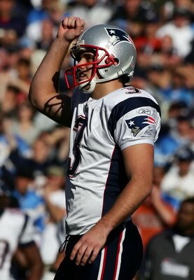 SAN DIEGO - JANUARY 14:  Kicker Stephen Gostkowski #3 of the New England Patriots reacts after making a 50-yard field goal in the first quarter against the San Diego Chargers during the AFC Divisional Playoff Game held on January 14, 2007 at Qualcomm Stad