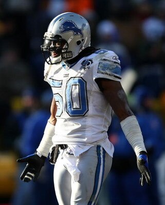 GREEN BAY, WI - DECEMBER 28: Ernie Sims #50 of the Detroit Lions asks for an ruling from a referee during a game between the Lions and the Green Bay Packers on December 28, 2008 at Lambeau Field in Green Bay, Wisconsin. The Packers defeated the Lions 31-2