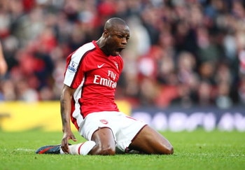 LONDON - FEBRUARY 21:  William Gallas of Arsenal shows his fustration at missing a last gasp attempt during the Barclays Premier League match between Arsenal and Sunderland at Emirates Stadium on February 21, 2009 in London, England.  (Photo by Phil Cole/