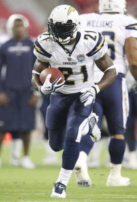 GLENDALE, ARIZONA - AUGUST 22:  LaDainian Tomlinson #21 of the San Diego Chargers carries the ball during the pre game warm up against  the Arizona Cardinals at the University of Phoenix Stadium on August 22, 2009 in Glendale, Arizona. (Photo by Christian