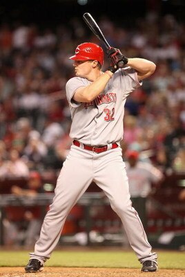 PHOENIX - MAY 12:  Jay Bruce #32 of the Cincinnati Reds bats against the Arizona Diamondbacks during the major league baseball game at Chase Field on May 12, 2009 in Phoenix, Arizona.  The Reds defeated the Diamondbacks 3-1.  (Photo by Christian Petersen/