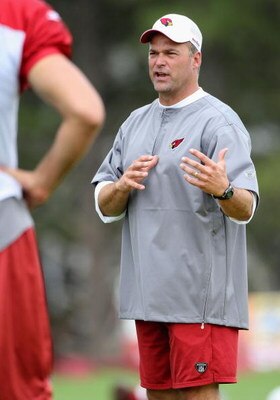 FLAGSTAFF, AZ - JULY 31:  Defensive coordinator Bill Davis of the Arizona Cardinals gives instructions during the team training camp at Northern Arizona University on July 31, 2009 in Flagstaff, Arizona.  (Photo by Christian Petersen/Getty Images)
