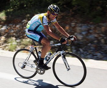 MONTELIMAR, FRANCE - JULY 25:  Lance Armstrong of the USA and Astana in action on stage 20 of the 2009 Tour de France from Montelimar to Mont Ventoux on July 25, 2009 in Montelimar, France.  (Photo by Bryn Lennon/Getty Images)