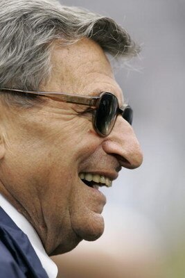 STATE COLLEGE, PA - SEPTEMBER 12: Head coach Joe Paterno of the Penn State Nittany Lions laughs as he watches warmups before the start of their game against the Syracuse Orangemen at Beaver Stadium  September 12, 2009 in State College, Pennsylvania.  (Pho