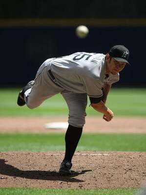 MILWAUKEE - MAY 14: Starting pitcher Josh Johnson #55 of the Florida Marlins delivers the ball against the Milwaukee Brewers on May 14, 2009 at Miller Park in Milwaukee, Wisconsin. (Photo by Jonathan Daniel/Getty Images)