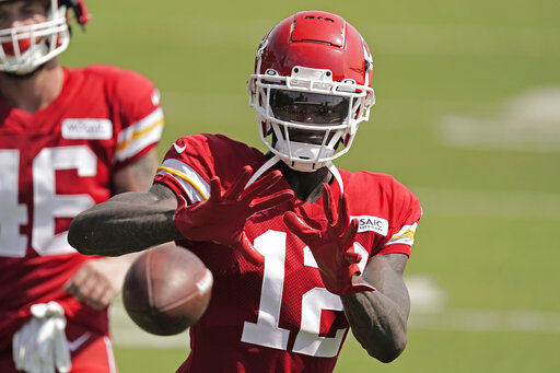 Josh Gordon making comeback with Fan Controlled Football, joining Johnny  Manziel's team