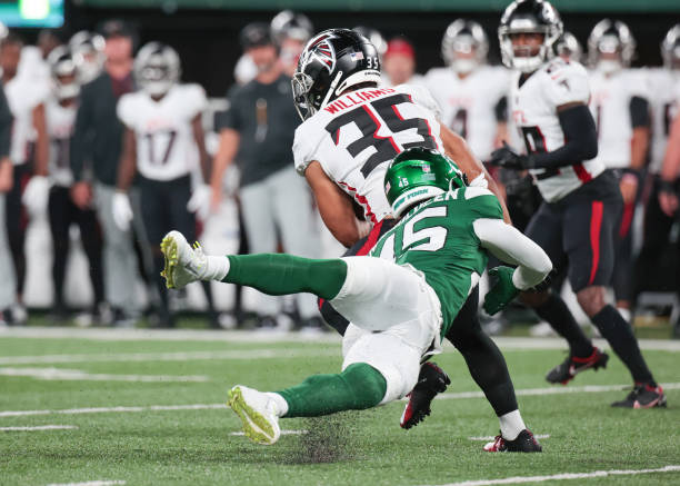 Falcons - Jets instant recap: Atlanta fizzles late after an