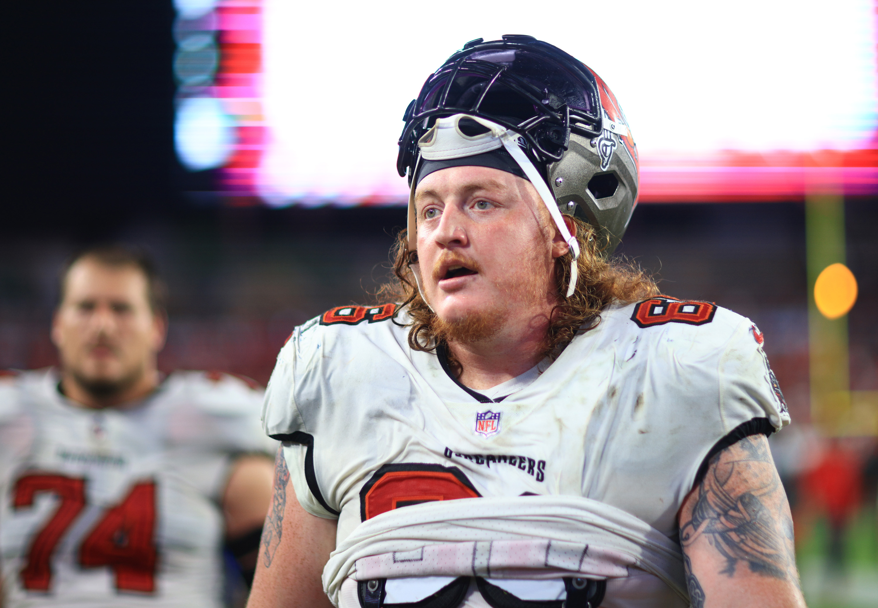 Buccaneers C Ryan Jensen (knee) heading to injured reserve, won't