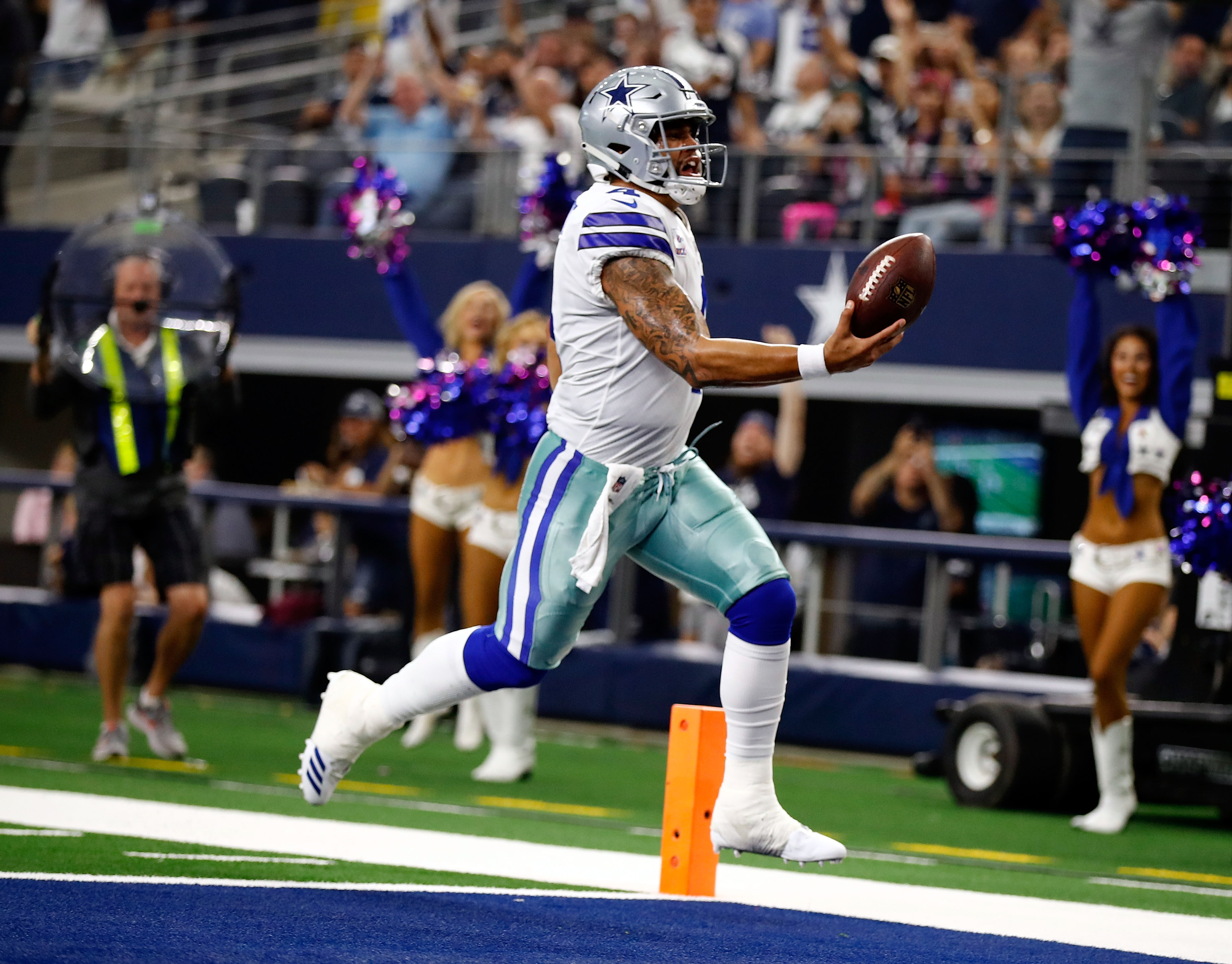 Game Recap: Cowboys Blow Out Jaguars, 40-7