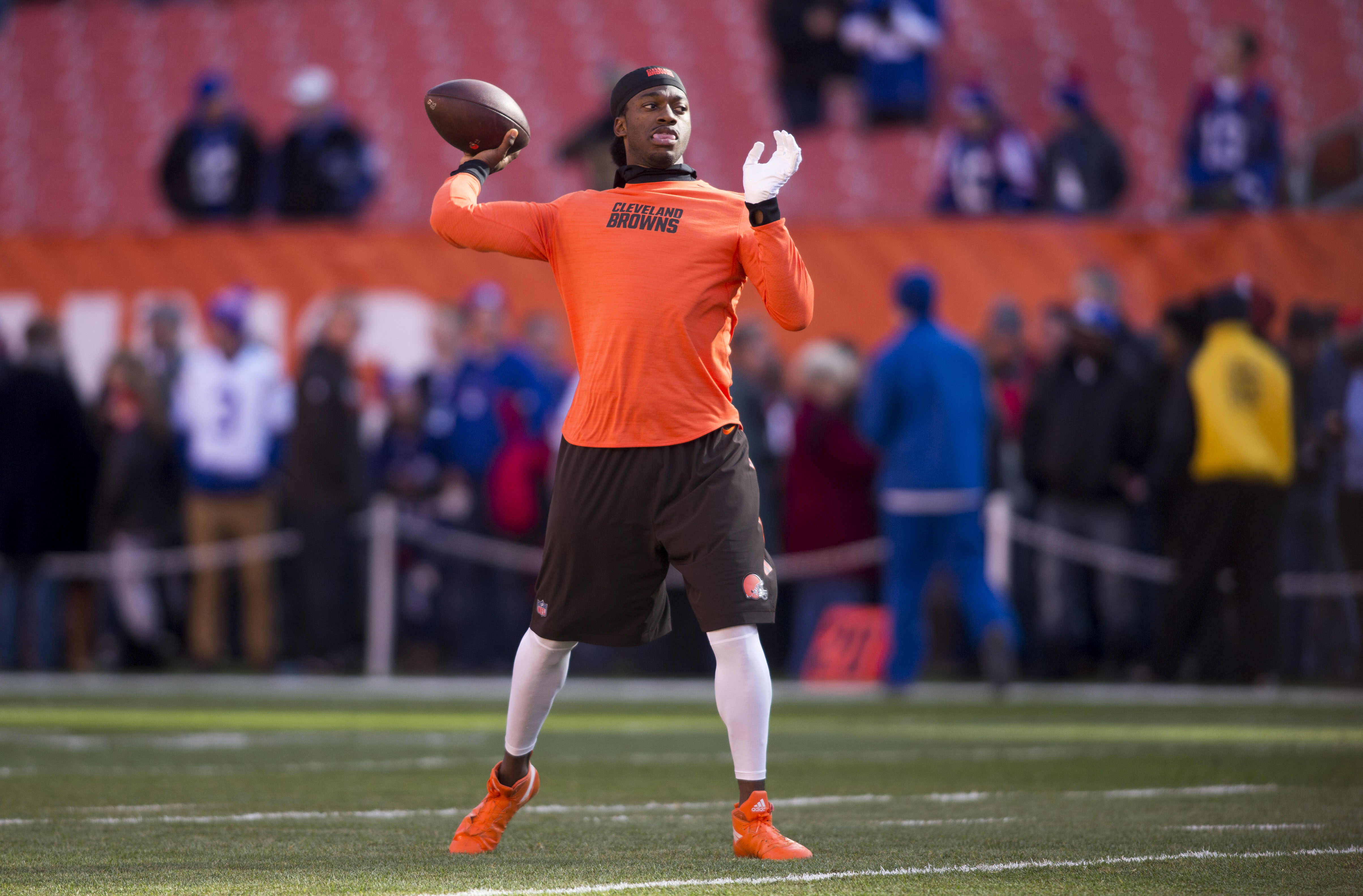 I'm ready to go right now': Ex-Baylor star Robert Griffin III open to NFL  return