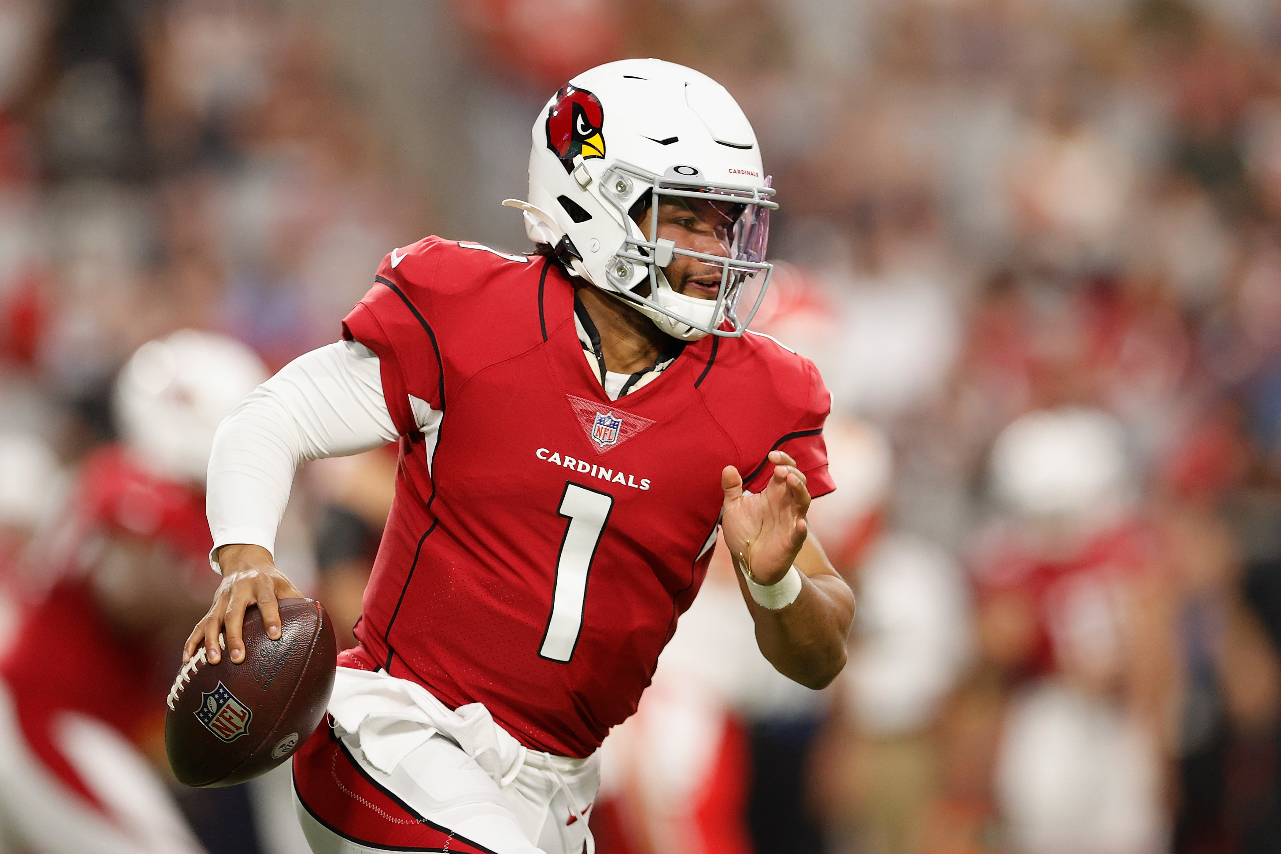 Henne, Buechele throw TD passes, Chiefs beat Cardinals 17-10 for second  preseason win