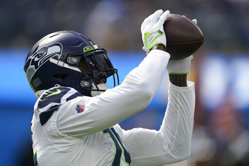 Cigar Thoughts, Game 7: Seahawks storm Los Angeles, strike Chargers down -  Field Gulls