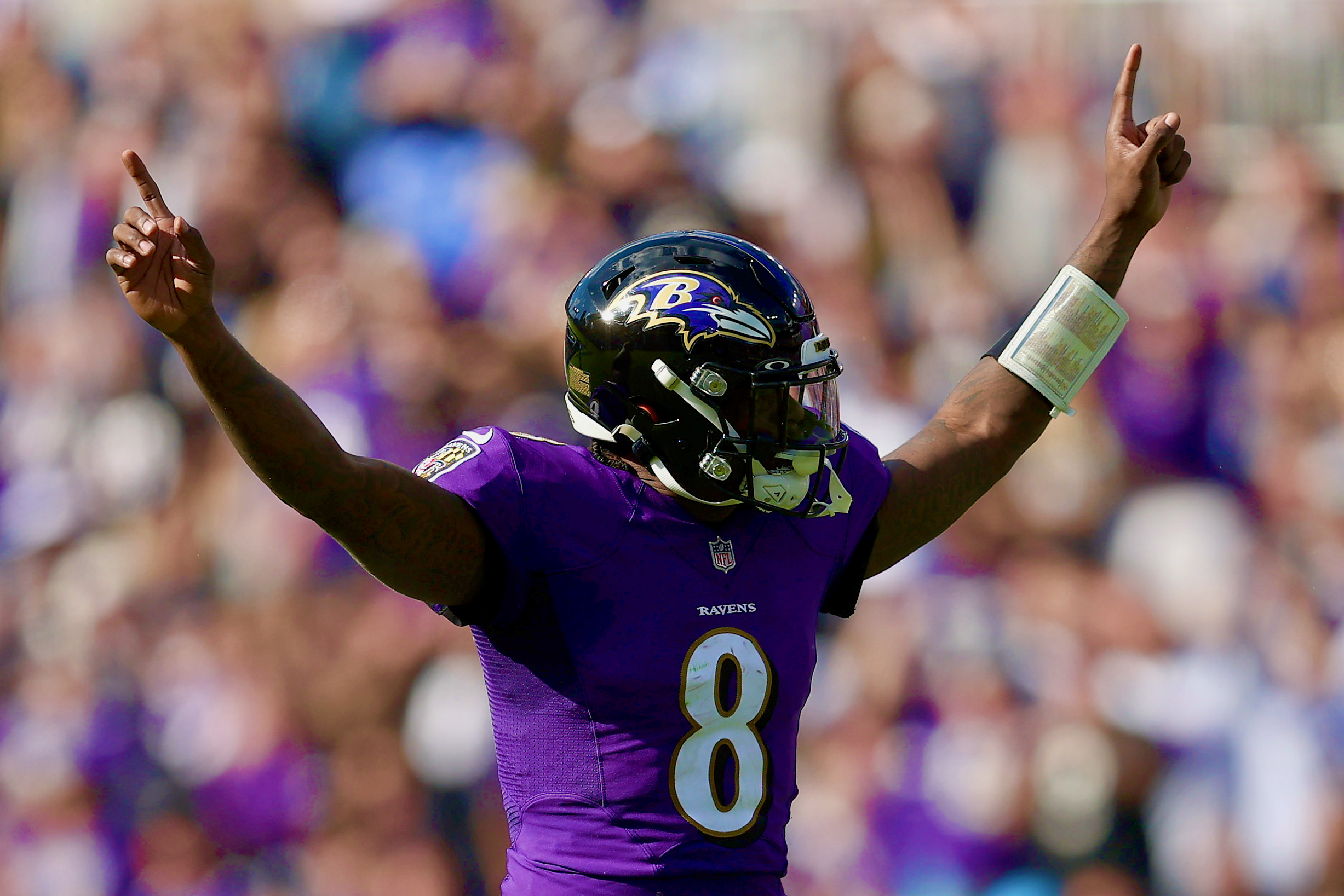 Baltimore Ravens shut down Herbert, Chargers in 34-6 victory