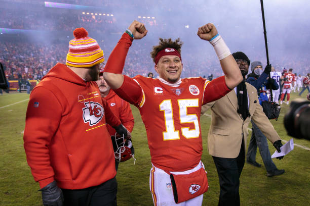 Mahomes, Chiefs beat Bills 42-36 in instant classic, KLBK