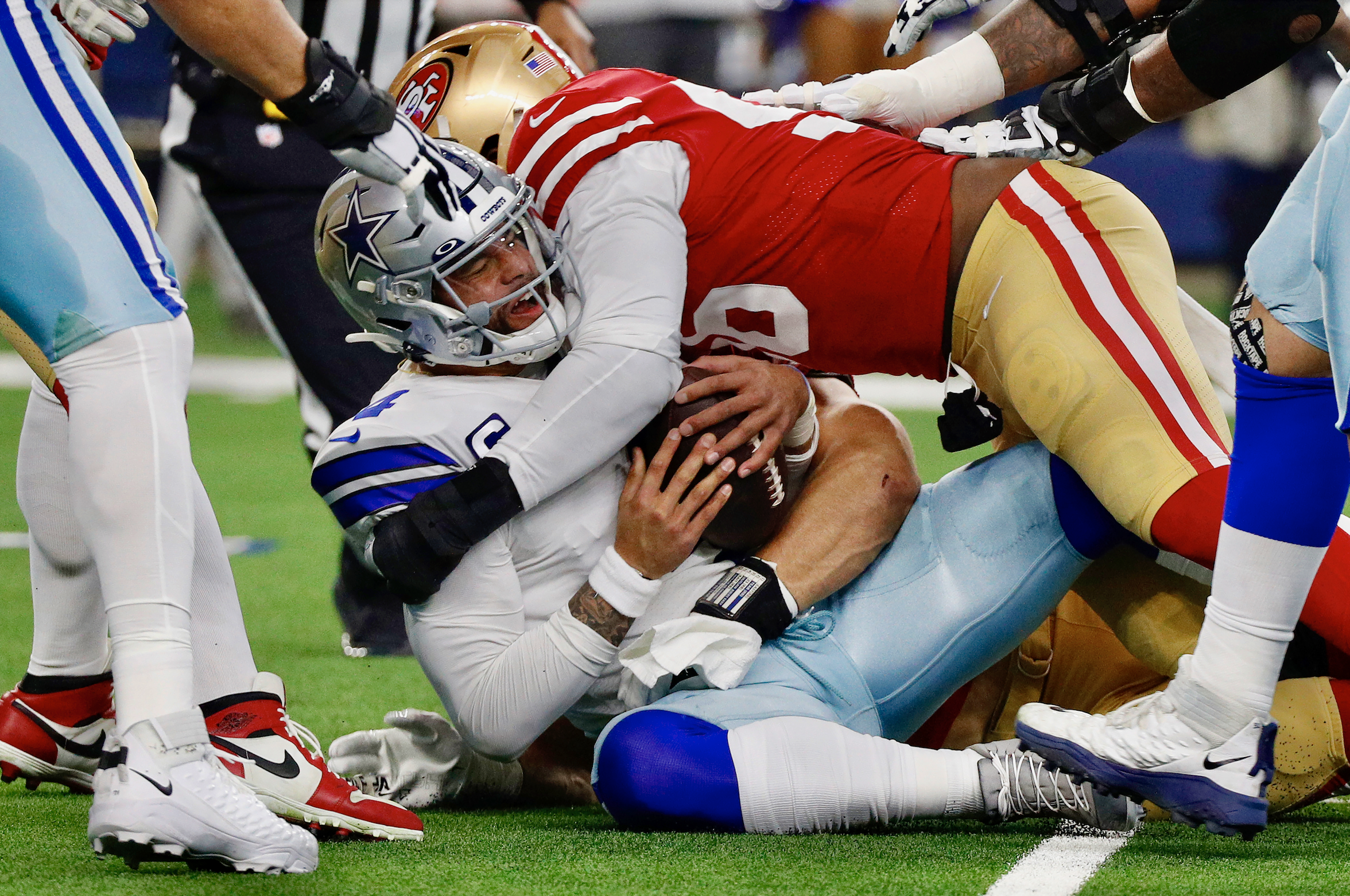 Cowboys lose to 49ers 17-23